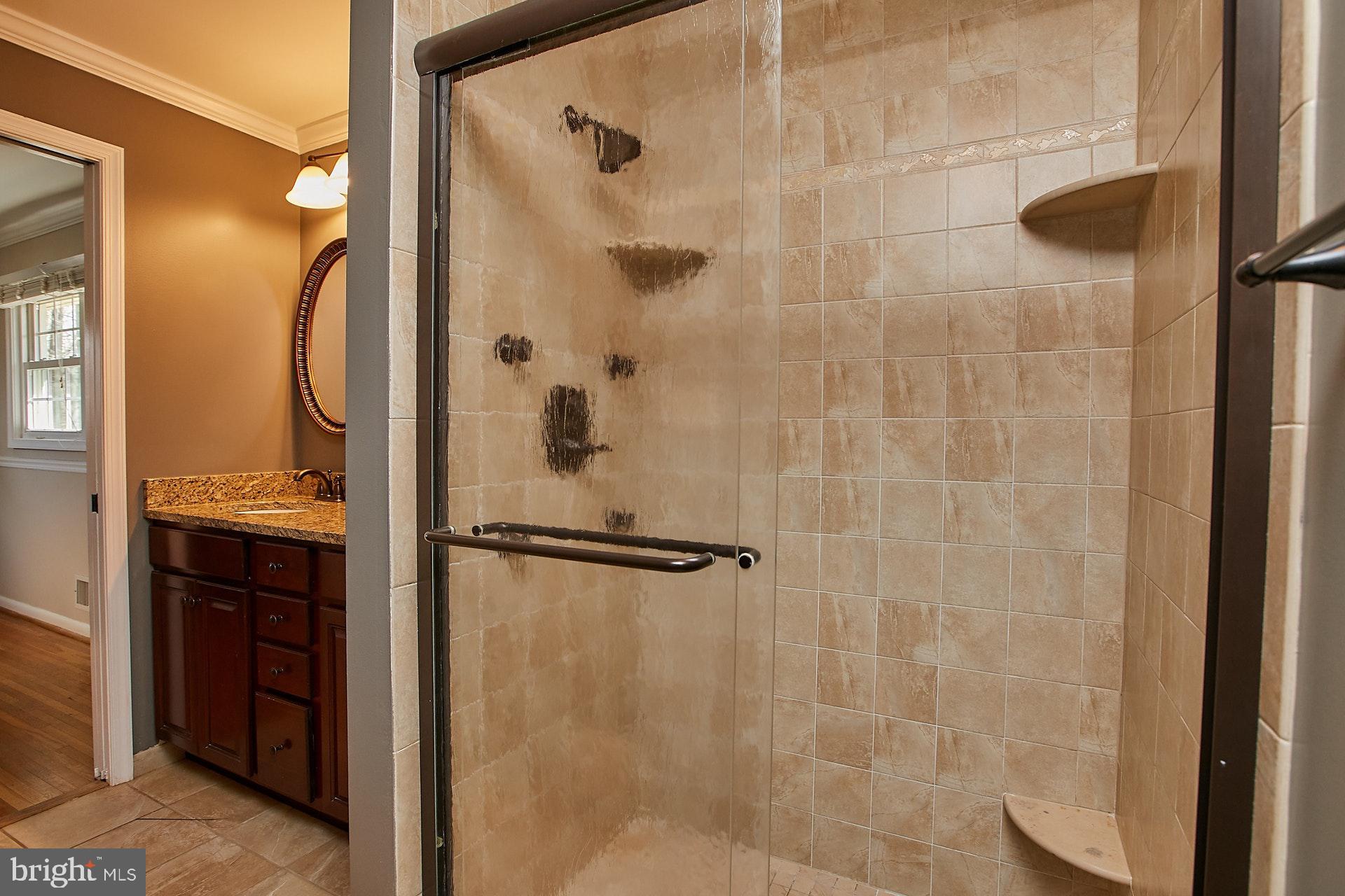5536 Queensberry Avenue Springfield, VA 22151 - Photo 18 of 34 Master bath