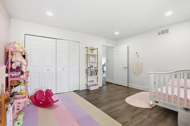 $385,000 | 74 Aegina Court, Tinley Park, IL 60477