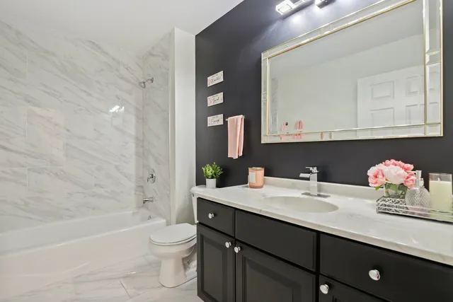 $385,000 | 74 Aegina Court, Tinley Park, IL 60477