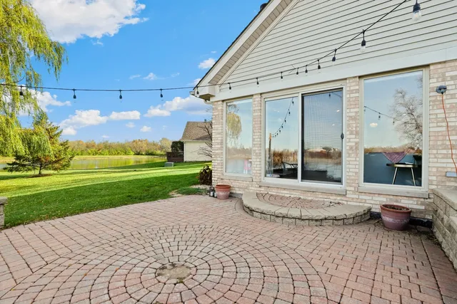 $385,000 | 74 Aegina Court, Tinley Park, IL 60477