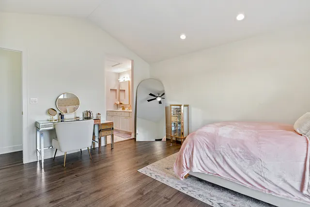 $385,000 | 74 Aegina Court, Tinley Park, IL 60477