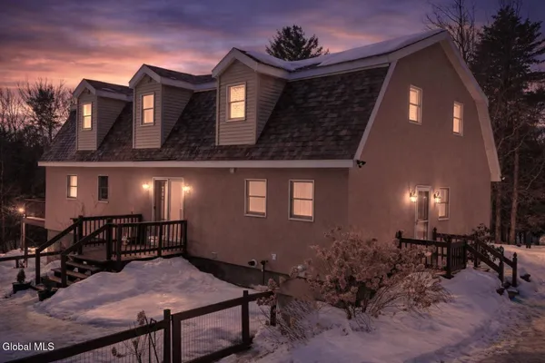 $684,900 | 31 Dogwood Lane, Chester, NY 12860