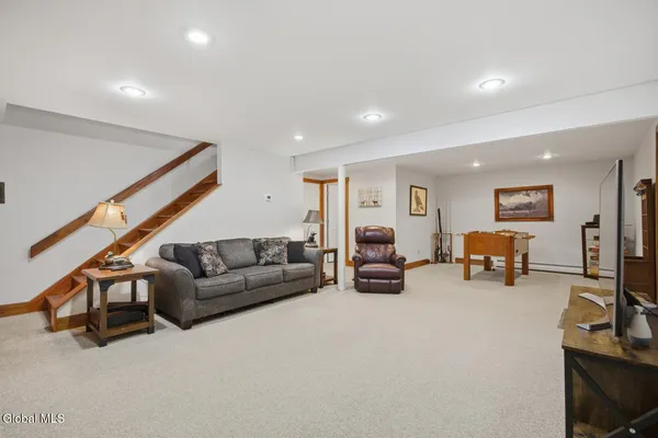 $684,900 | 31 Dogwood Lane, Chester, NY 12860