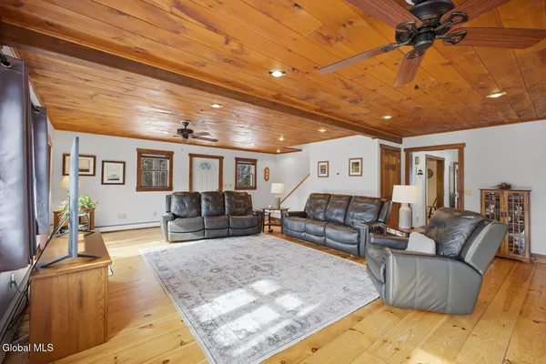 $684,900 | 31 Dogwood Lane, Chester, NY 12860