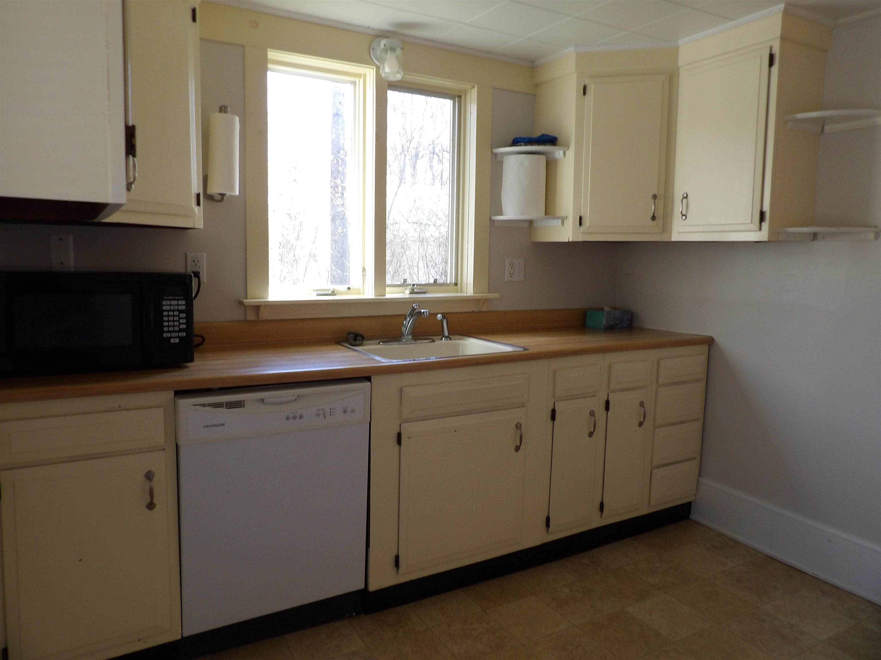 43 Middle Road Clarendon, VT 05759 - Photo 25 of 42