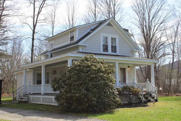 $299,000 | 43 Middle Road, Clarendon, VT 05759