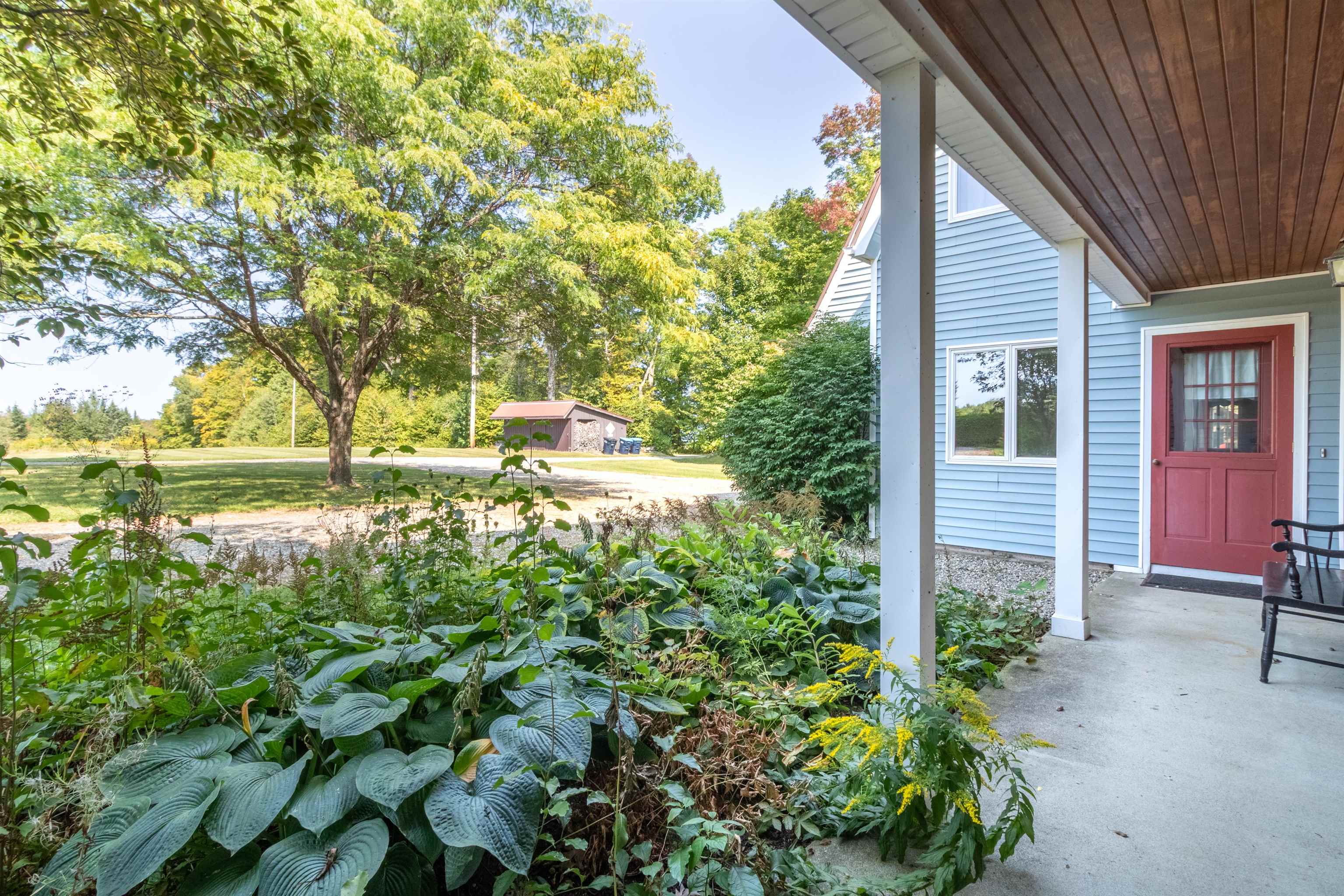 586 Old Coach Road Lyndon, VT 05851 - Photo 4 of 59