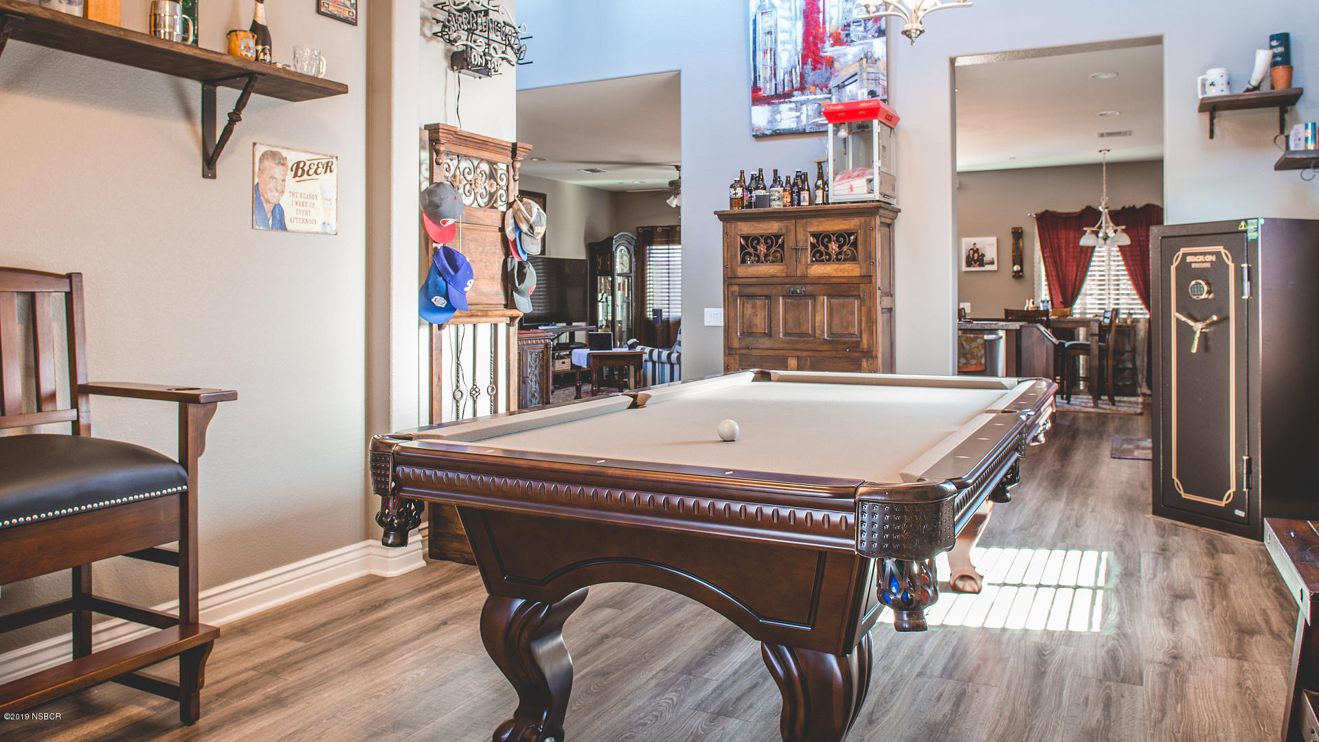 216 Augusta Drive Santa Maria, CA 93454 - Photo 4 of 36 Family Room