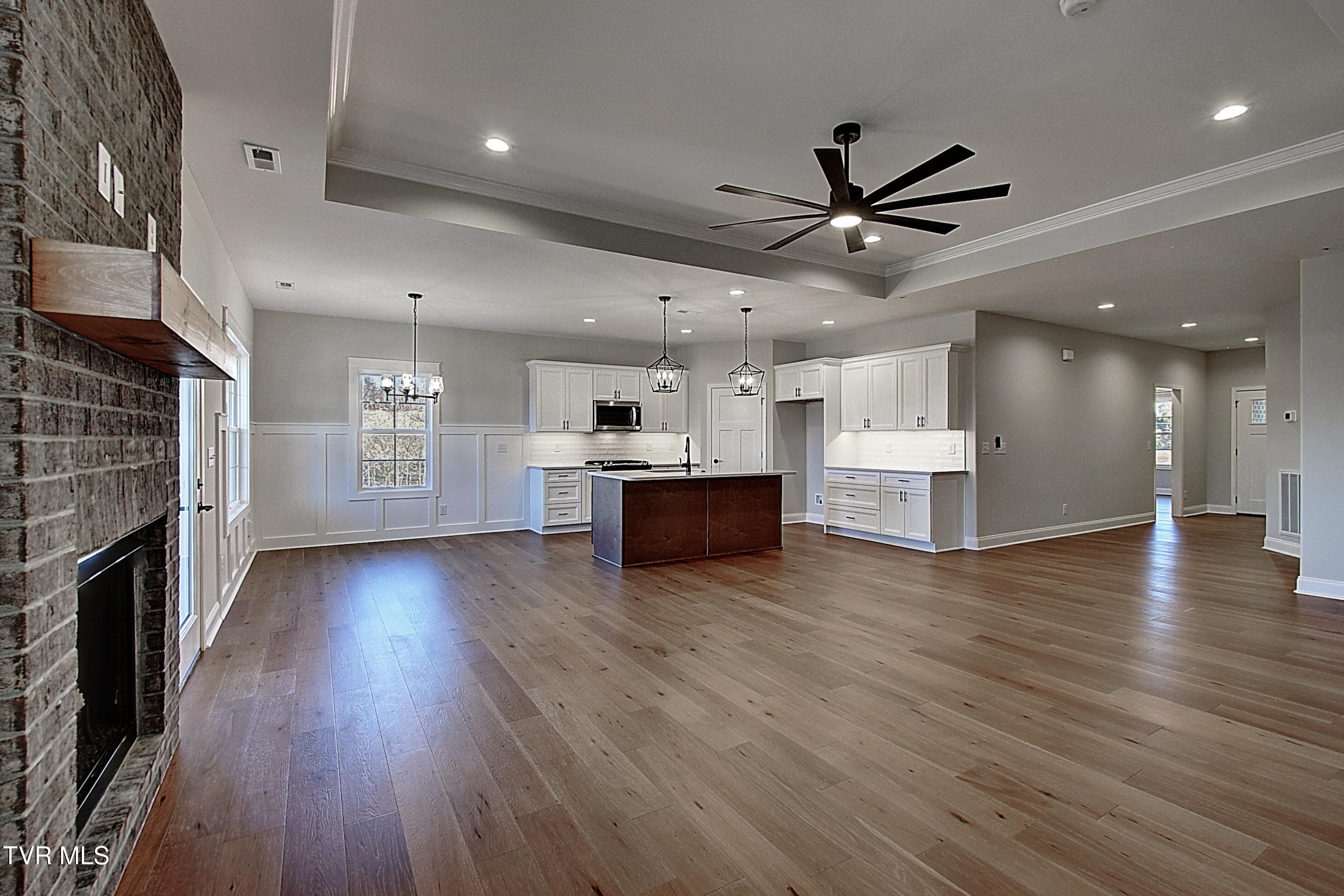 234 Ruby Rose Ridge Jonesborough, TN 37659 - Photo 5 of 28 living room