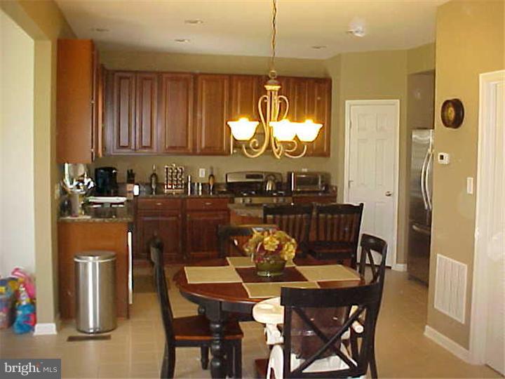 17 Lubold Road Pottstown, PA 19465 - Photo 3 of 19 Kitchen