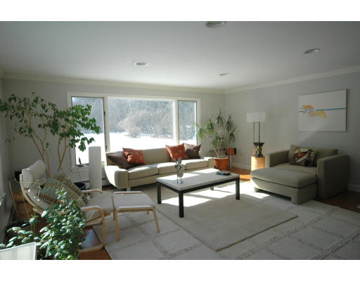 699 Lowell Road Concord, MA 01742 - Photo 8 of 13 Gallery Image 8