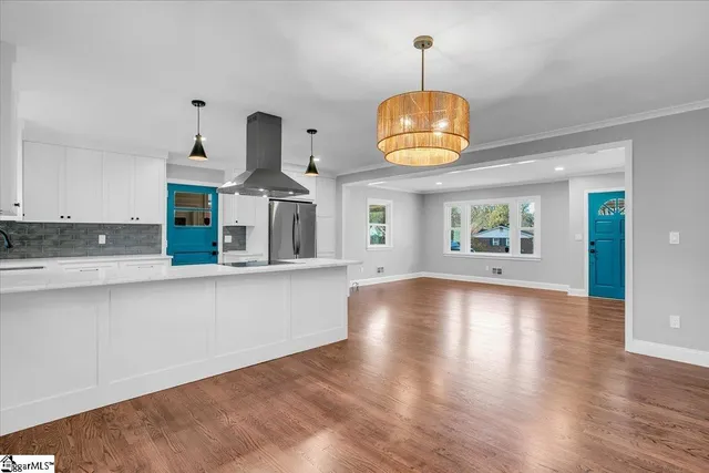 $319,500 | 29 Lynhurst Drive, Greenville, SC 29611