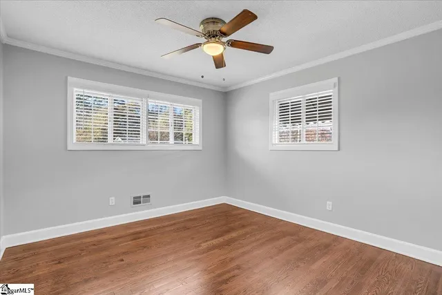 $319,500 | 29 Lynhurst Drive, Greenville, SC 29611