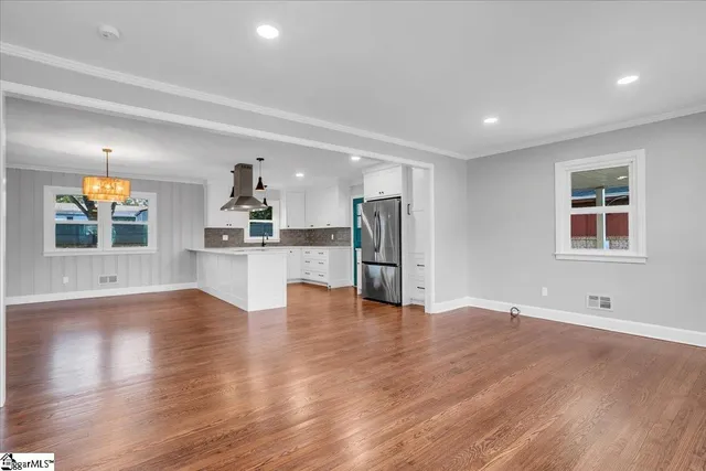 $319,500 | 29 Lynhurst Drive, Greenville, SC 29611