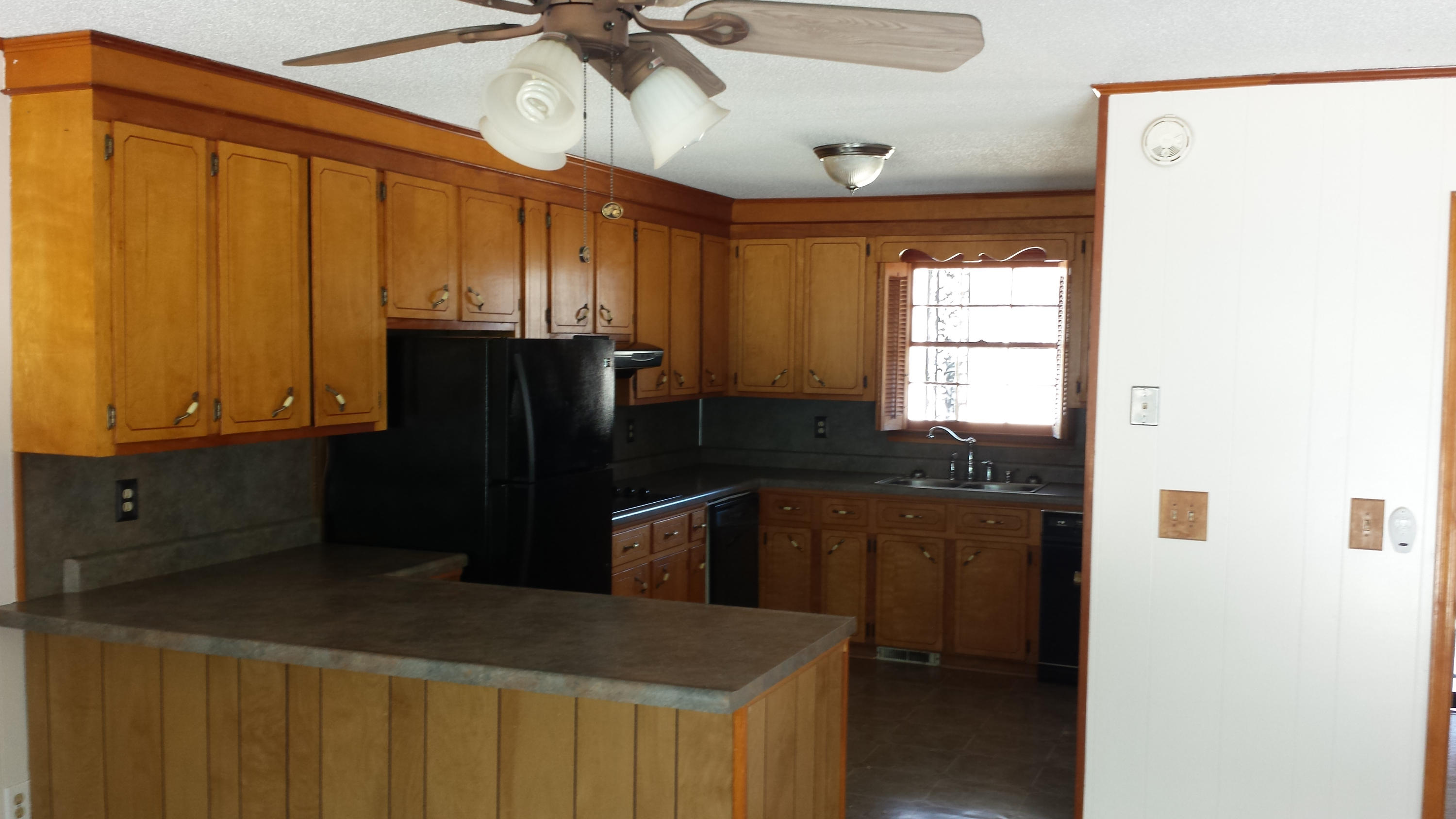 1253 Wildgame Road Summerville, SC 29486 - Photo 5 of 12 20150203_115250