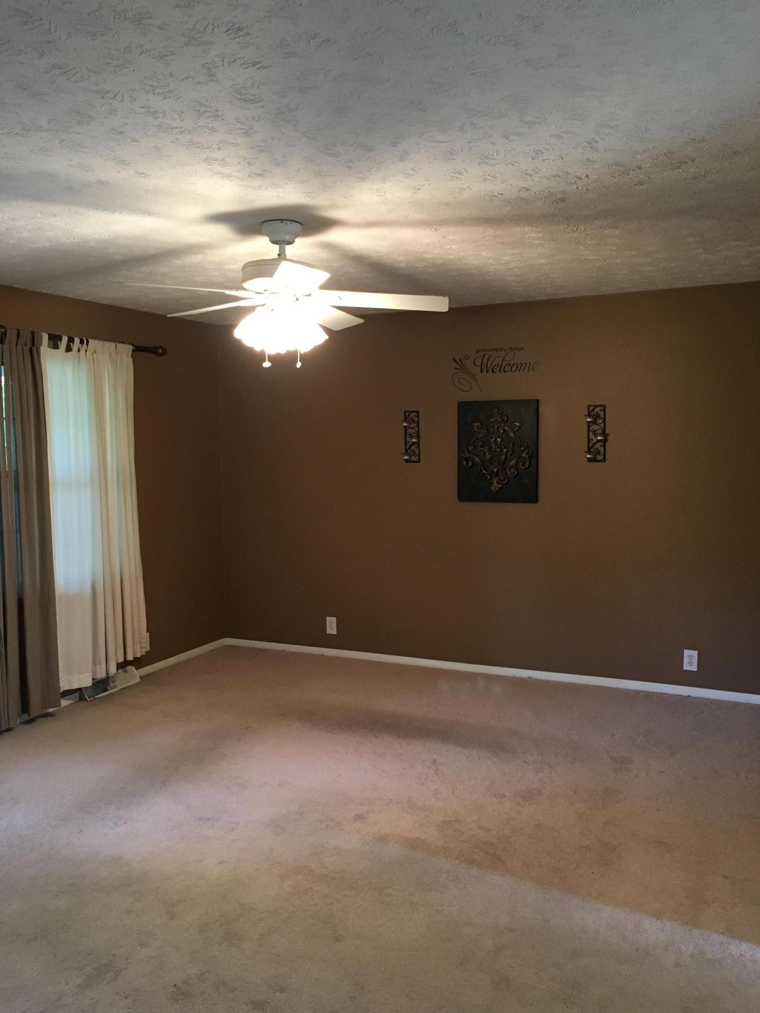 205 Mountain View Road Jacksboro, TN 37757 - Photo 4 of 16 205 Mountain view 4