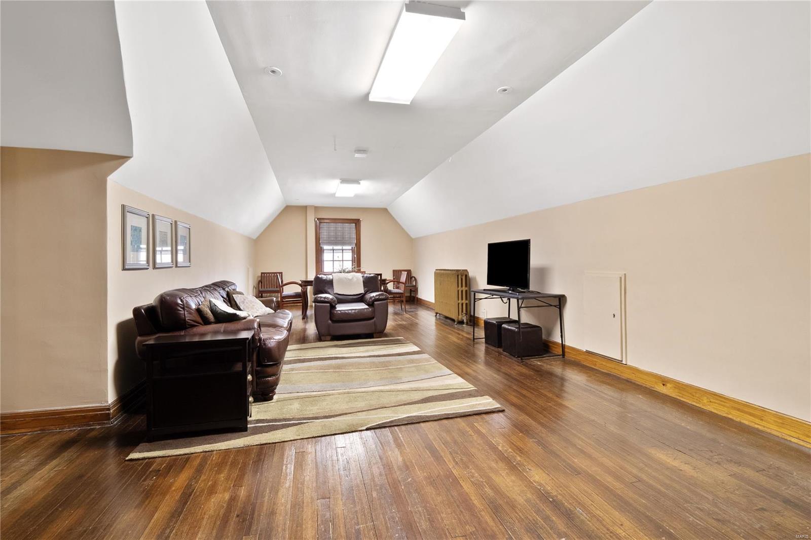 53 Portland Place St. Louis, MO 63108 - Photo 68 of 94