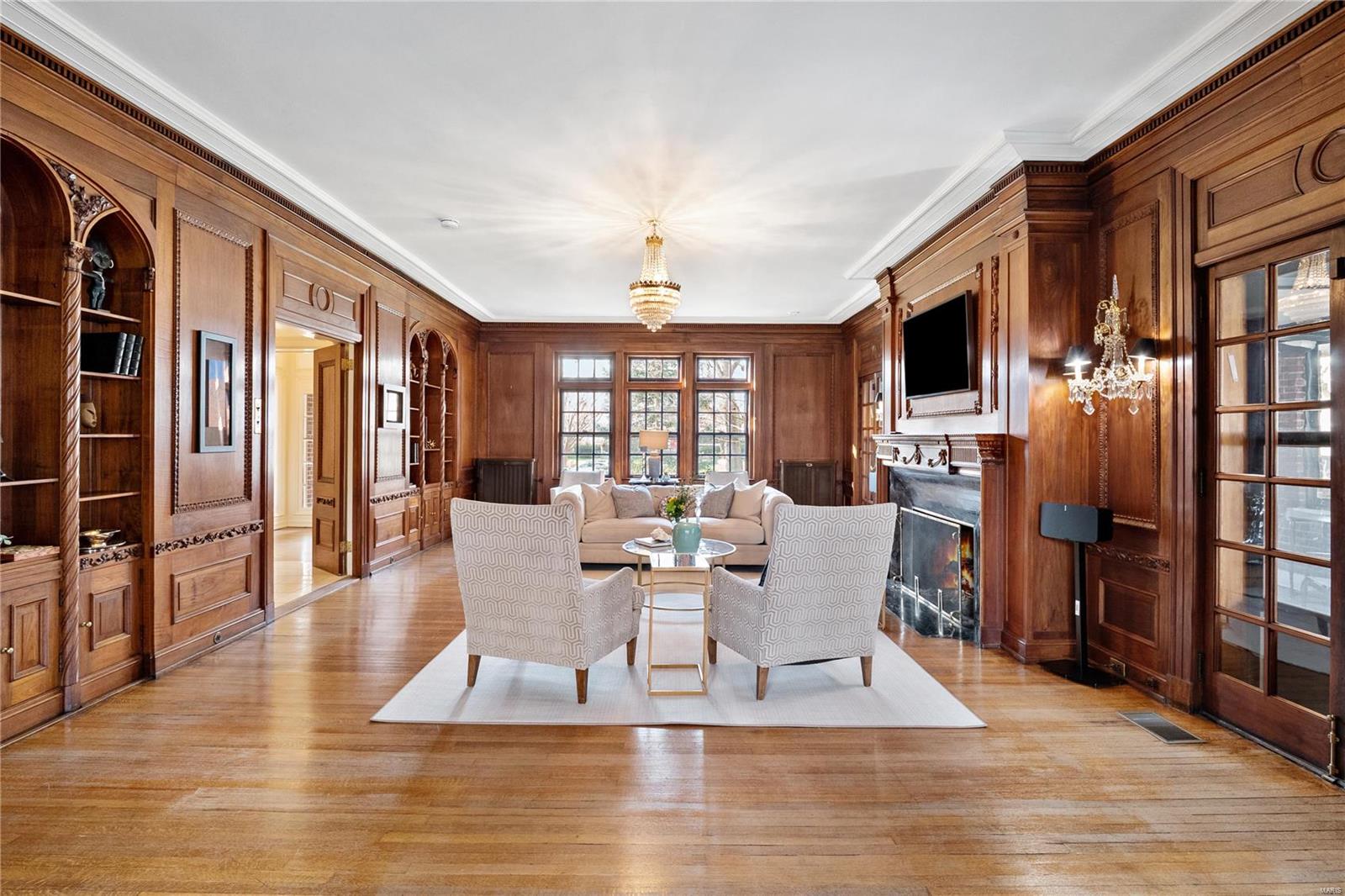 53 Portland Place St. Louis, MO 63108 - Photo 10 of 94