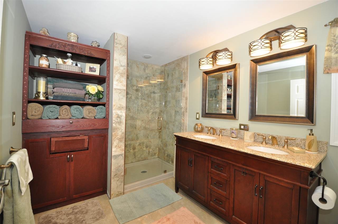 1025 River Road Weare, NH 03281 - Photo 11 of 18 Gallery Image 11