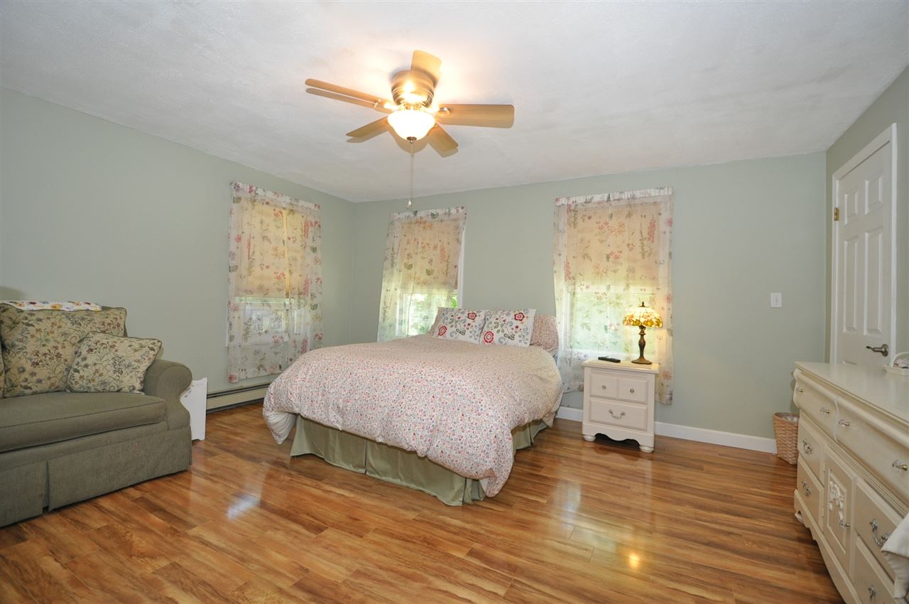 1025 River Road Weare, NH 03281 - Photo 12 of 18 Gallery Image 12