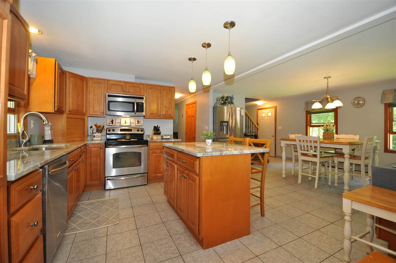 1025 River Road Weare, NH 03281 - Photo 3 of 18 Gallery Image 3