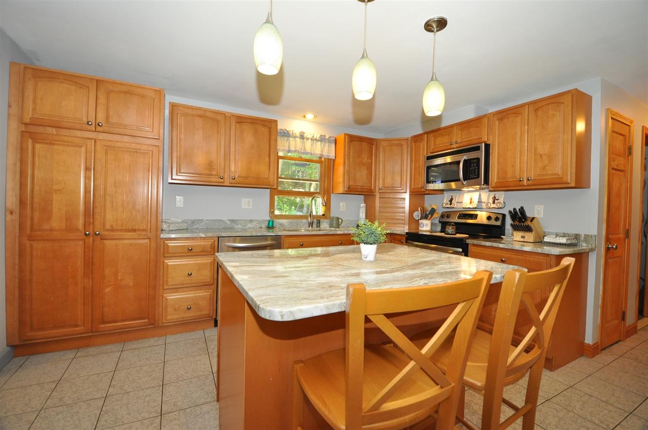 1025 River Road Weare, NH 03281 - Photo 4 of 18 Gallery Image 4