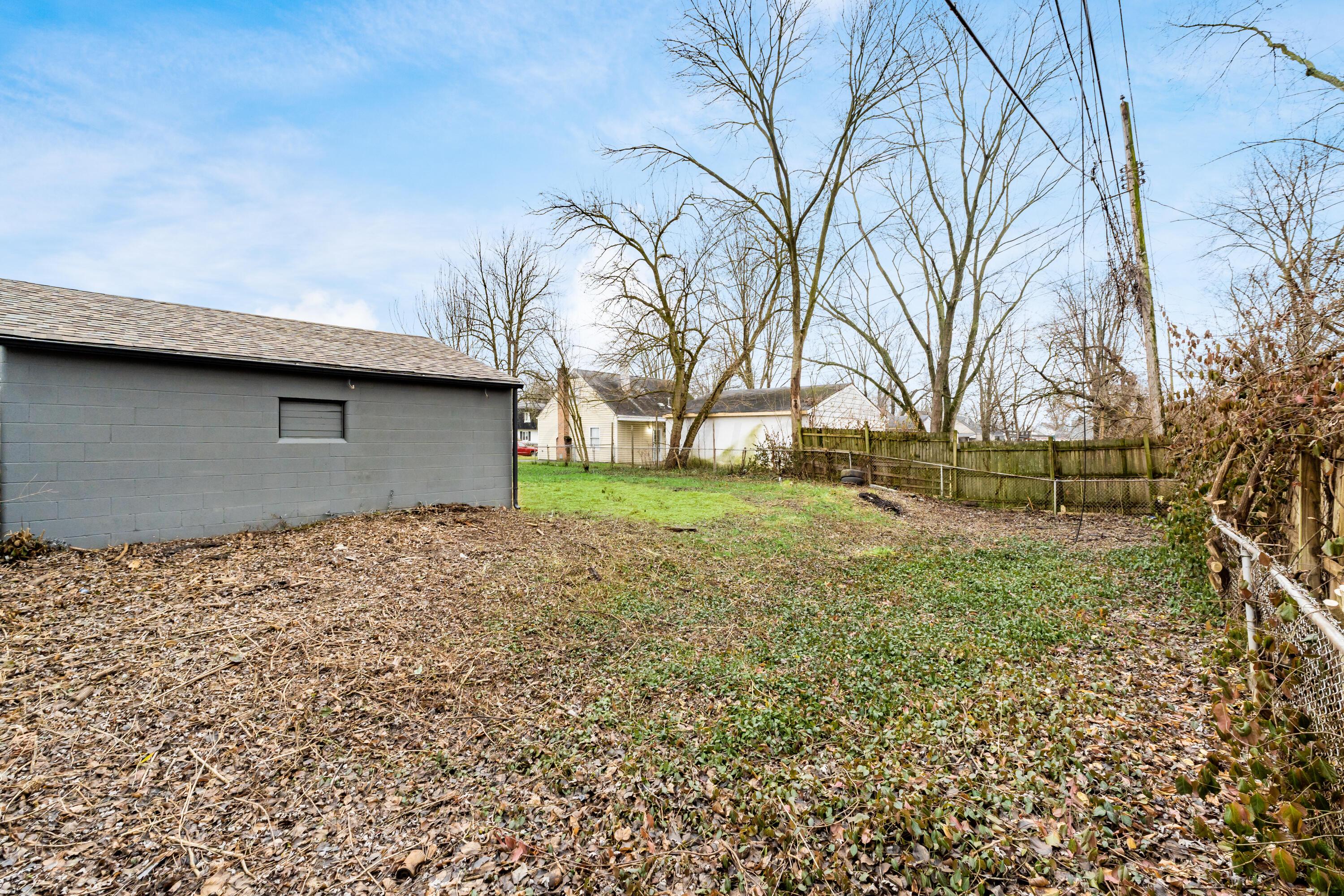 907 Colgate Road Whitehall, OH 43213 - Photo 34 of 37 040__S - 907 Colgate Rd - 007