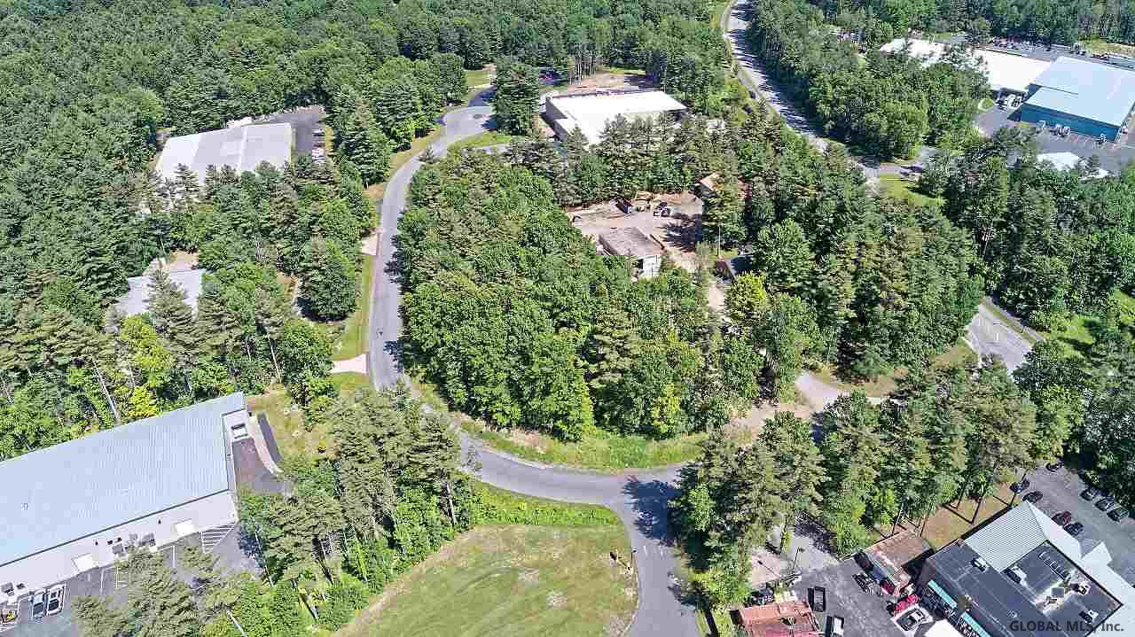4 Stonebreak Road Ballston Spa, NY 12020 - Photo 3 of 12 Photo 3