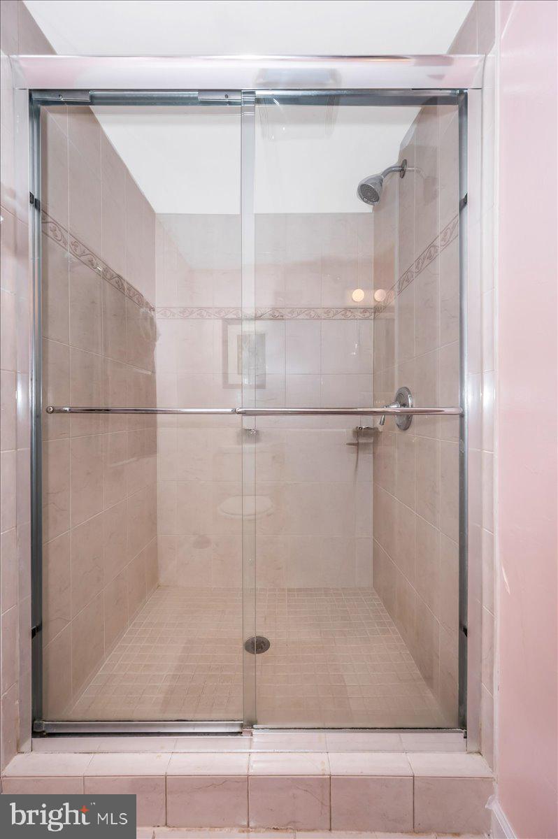 6002 Seabrook Road Lanham, MD 20706 - Photo 29 of 43 Gallery Image 29