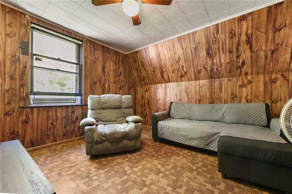 180 Provost Road Pittsburgh, PA 15234 - Photo 23 of 32