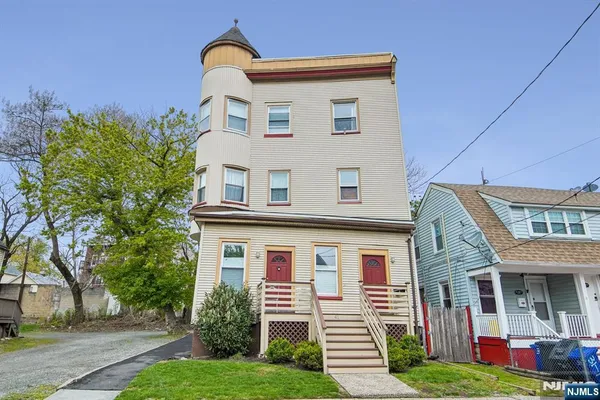 $1,600,000 | 41 Mission Street, Montclair, NJ 07042