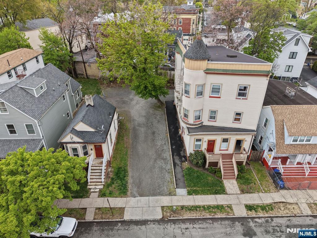41 Mission Street Montclair, NJ 07042 - Photo 7 of 50