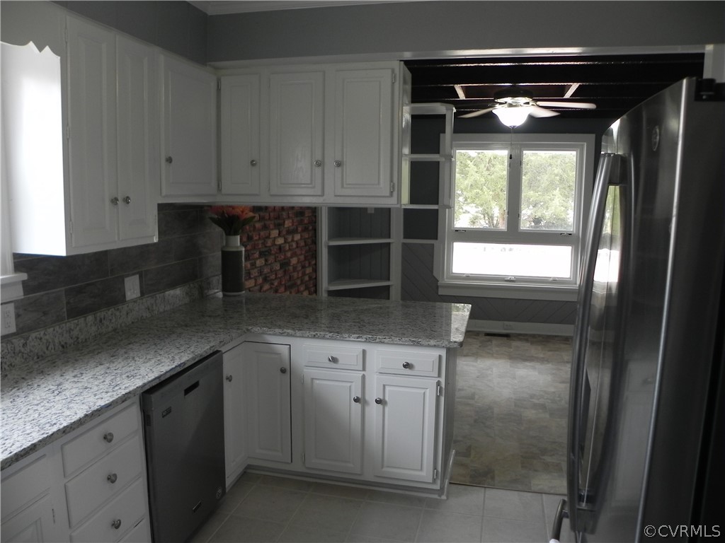 6464 White Oak Road Sandston, VA 23150 - Photo 11 of 22 Gallery Image 11