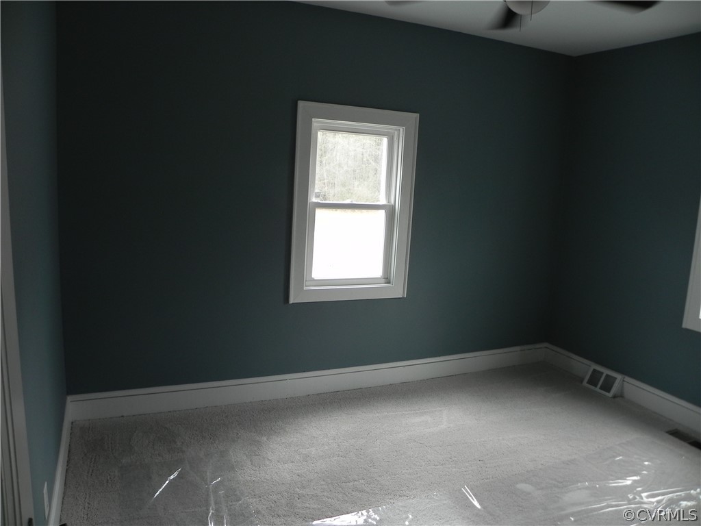 6464 White Oak Road Sandston, VA 23150 - Photo 6 of 22 Gallery Image 6