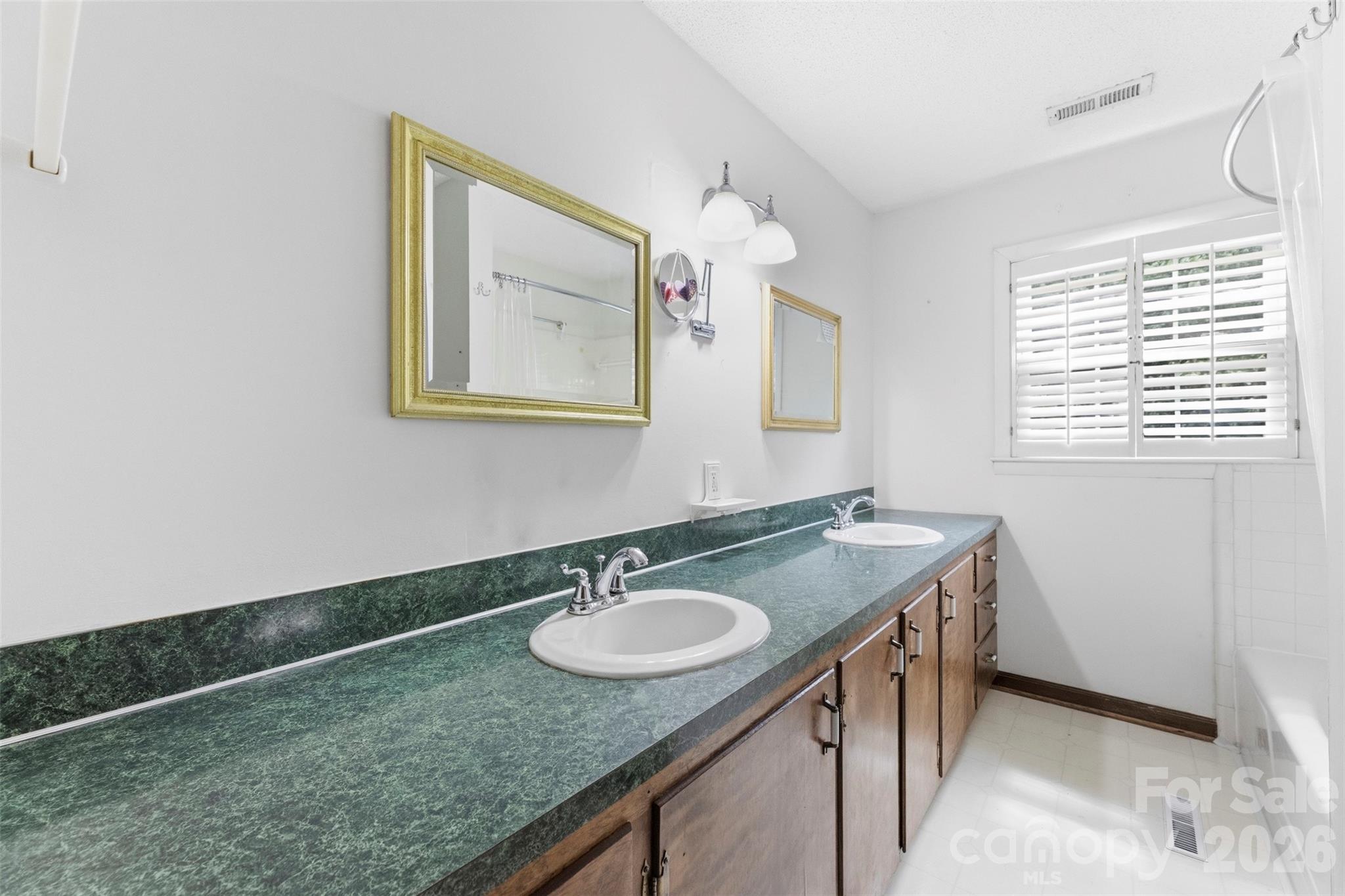 3110 Robinwood Road Gastonia, NC 28056 - Photo 34 of 48