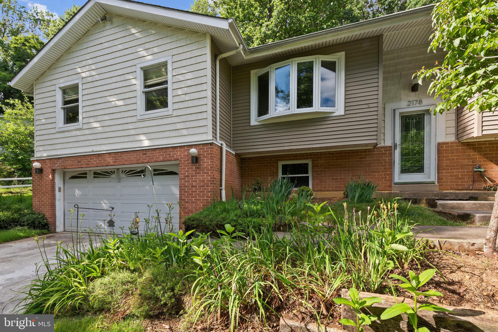 2178 Glenfield Road Annapolis, MD 21401 - Photo 3 of 43
