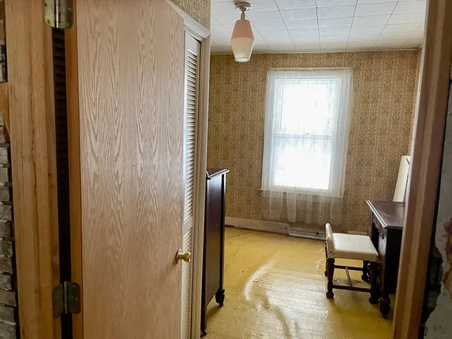 $240,000 | 16140 Central Avenue Northeast, Ham Lake, MN 55304