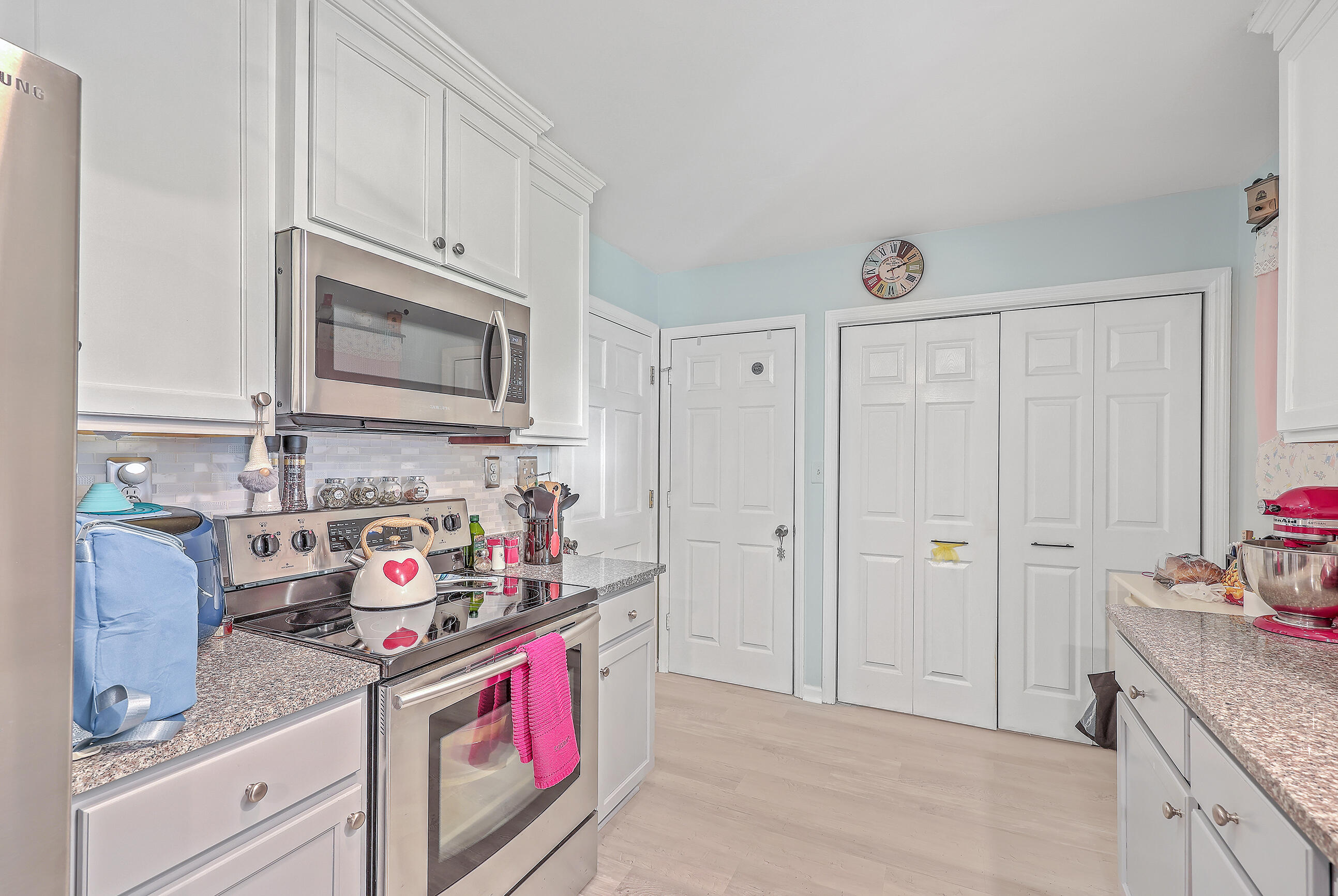 8640 Delhi Road North Charleston, SC 29406 - Photo 11 of 29 32A39485-0C3E-41C5-B532-97C07EEF3B3A