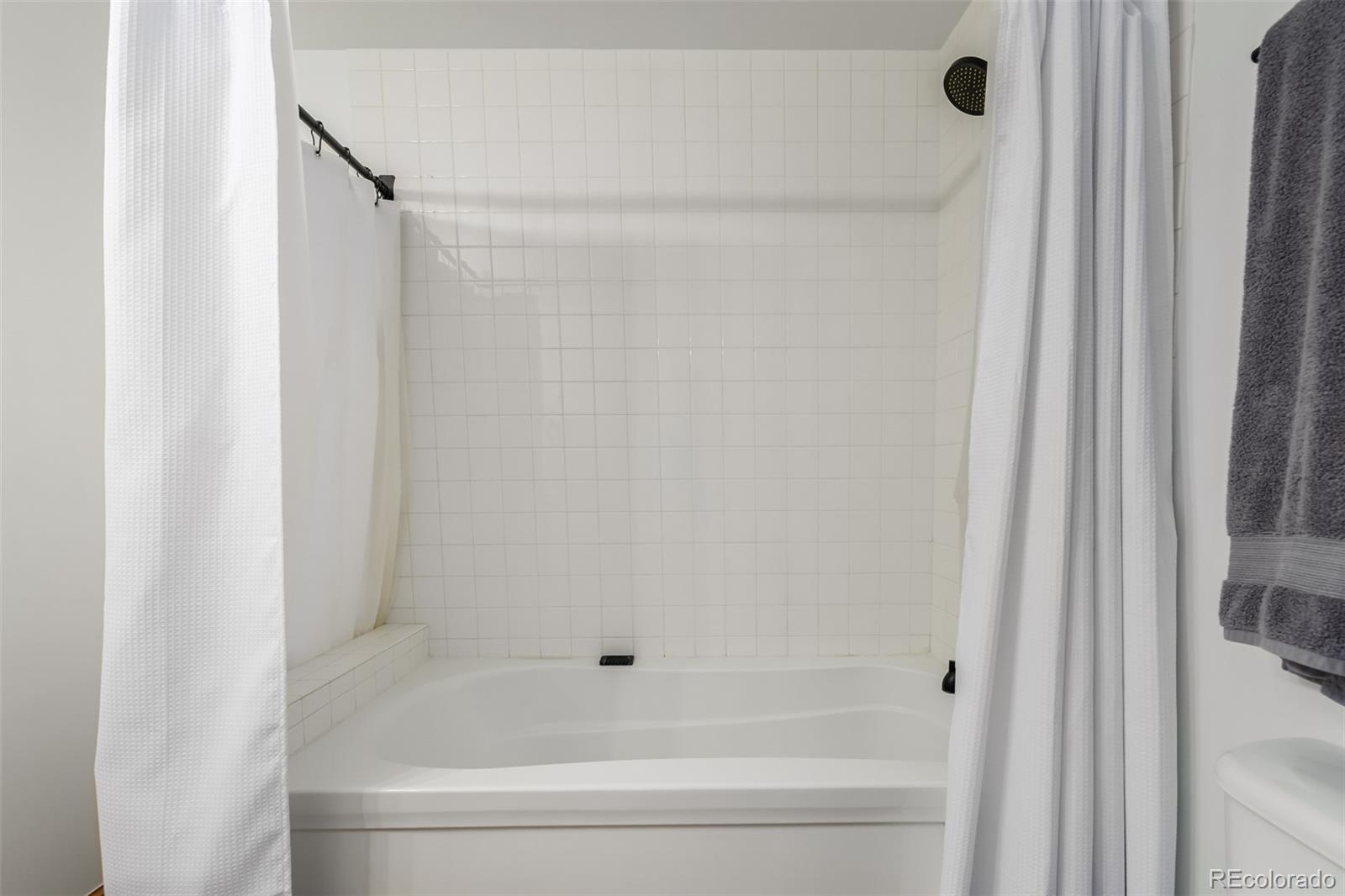 2955 Inca Street, Unit 4K Denver, CO 80202 - Photo 17 of 36