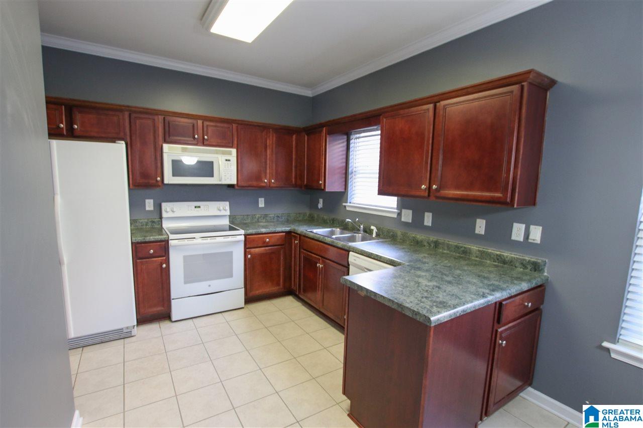 179 Highview Cove Pelham, AL 35124 - Photo 13 of 36