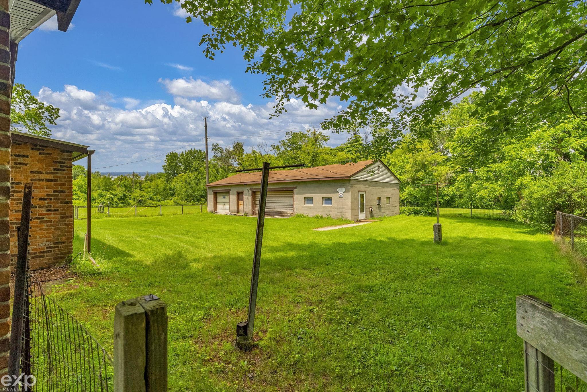 6406 Lapeer Road North Street, MI 48049 - Photo 43 of 45
