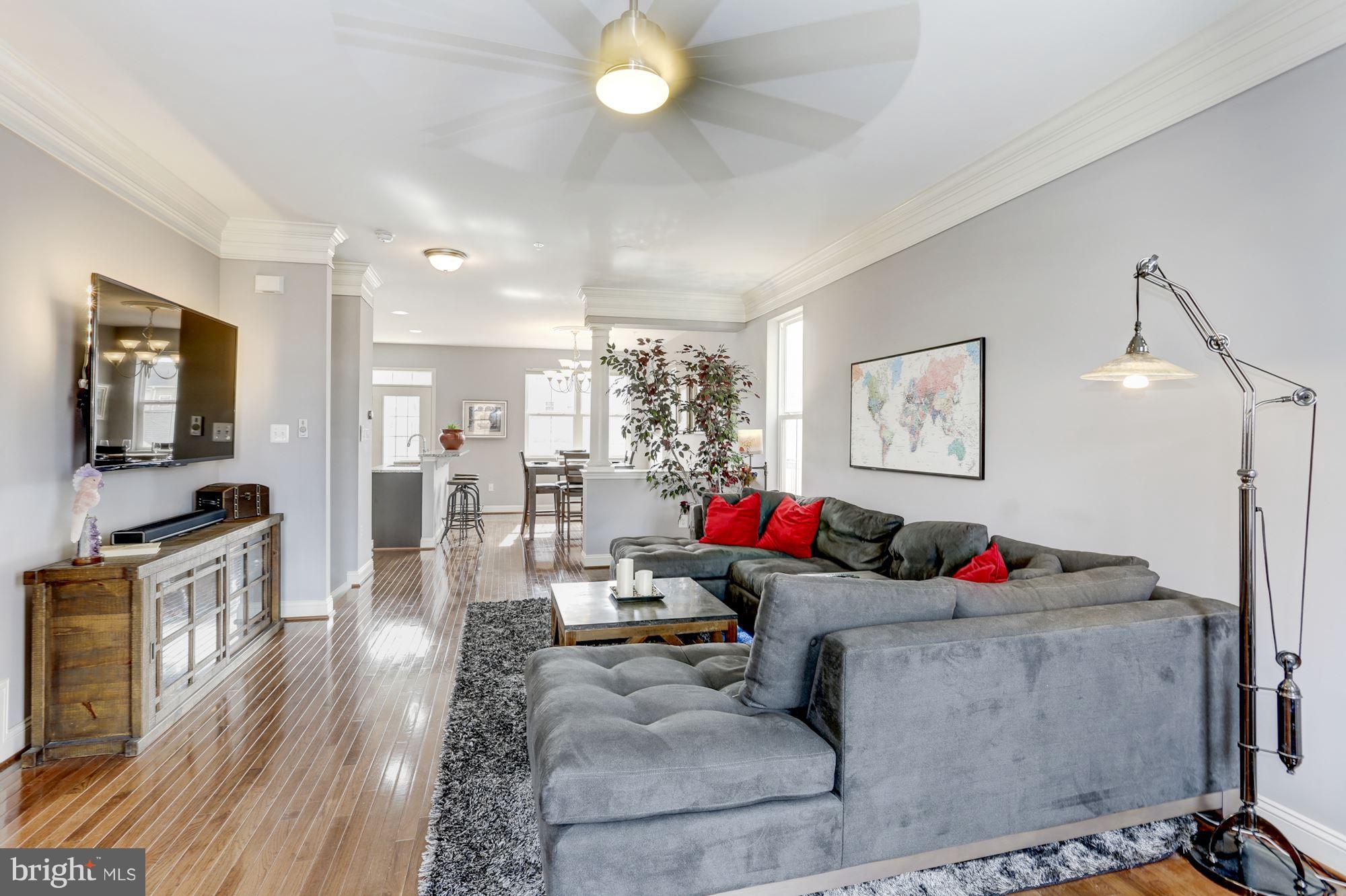 22743 Newcut Road Clarksburg, MD 20871 - Photo 13 of 30 Living Room