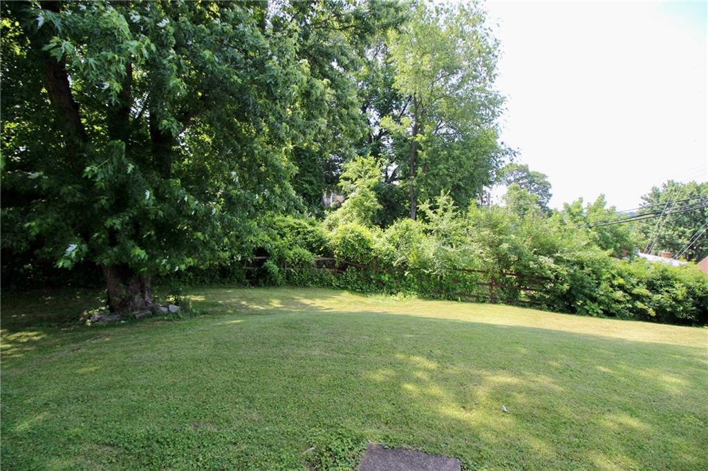 1445 Greentree Road Pittsburgh, PA 15220 - Photo 22 of 23 Back yard.