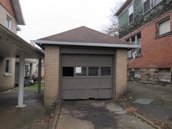 $59,900 | 115 6th Avenue, Brownsville, PA 15417