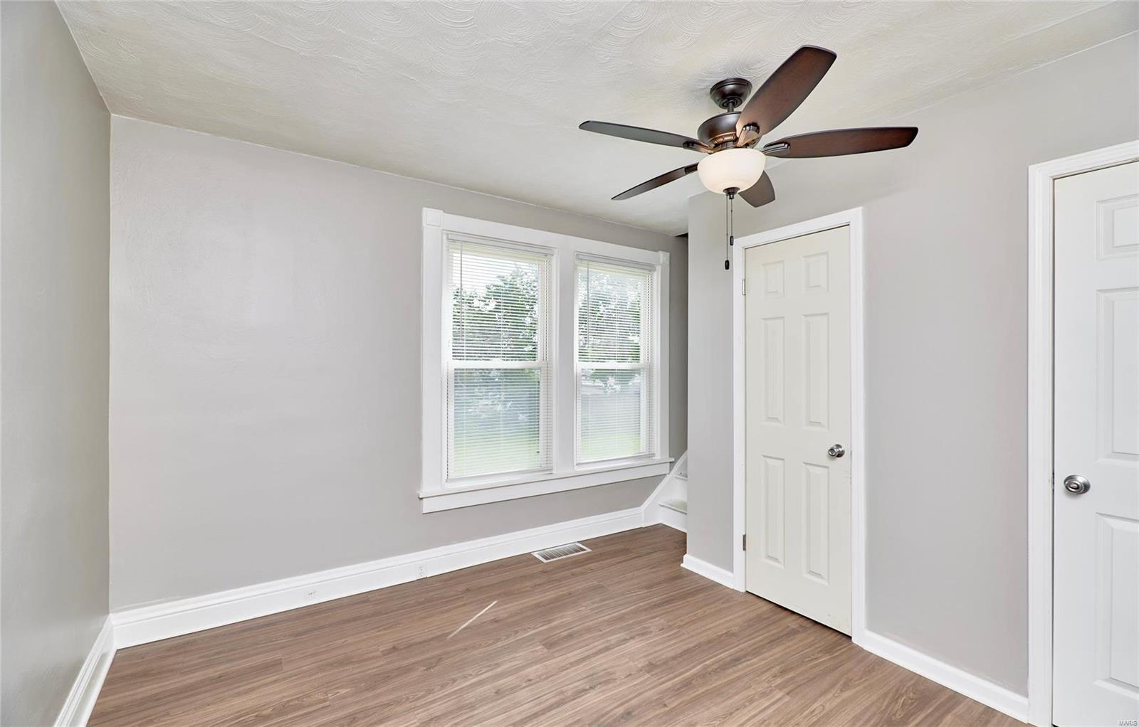 9429 Holtwood Road St. Louis, MO 63114 - Photo 26 of 73