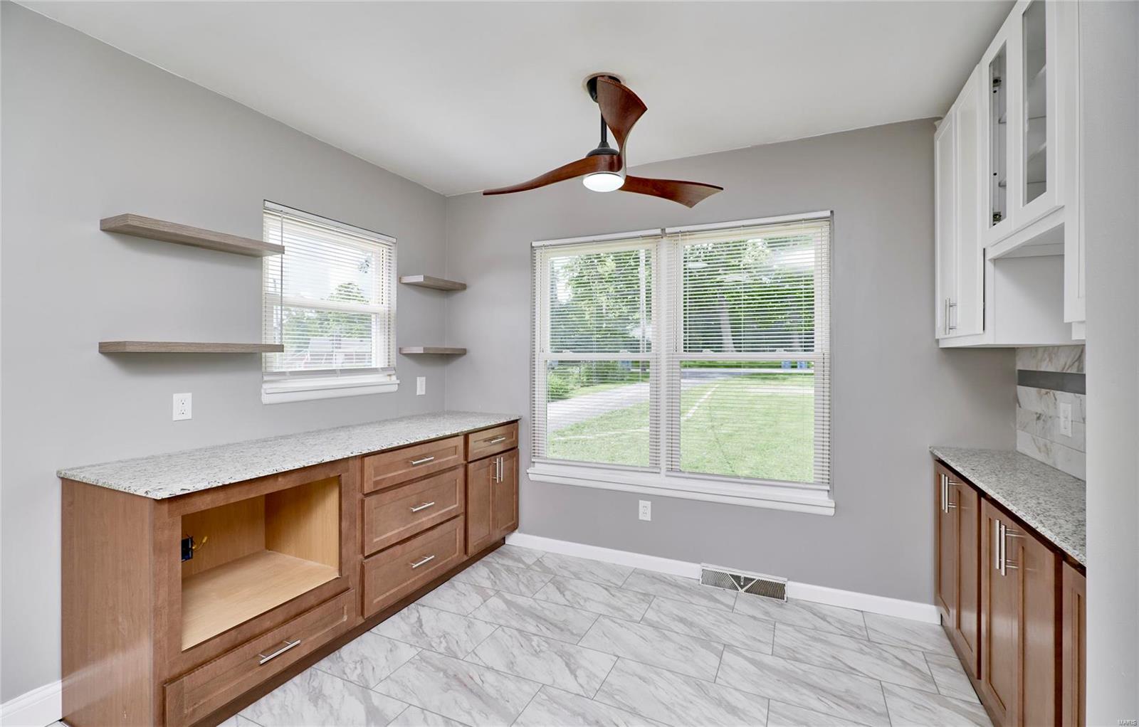 9429 Holtwood Road St. Louis, MO 63114 - Photo 46 of 73