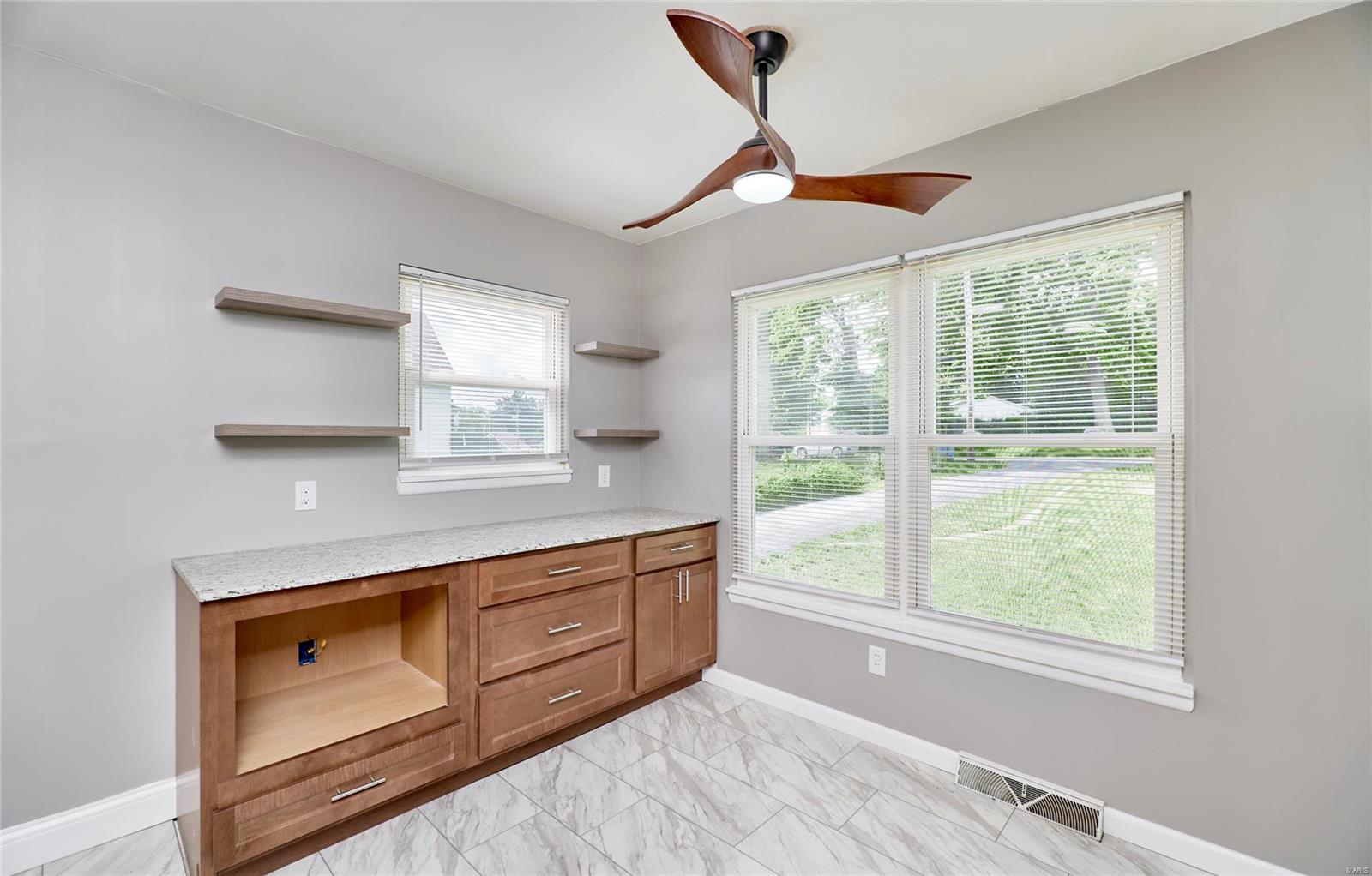 9429 Holtwood Road St. Louis, MO 63114 - Photo 47 of 73