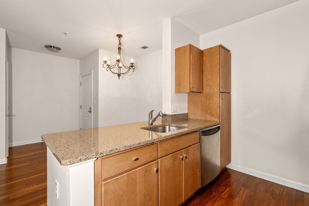 5 Repton Place, Unit 5103 Watertown, MA 02472 - Photo 8 of 19