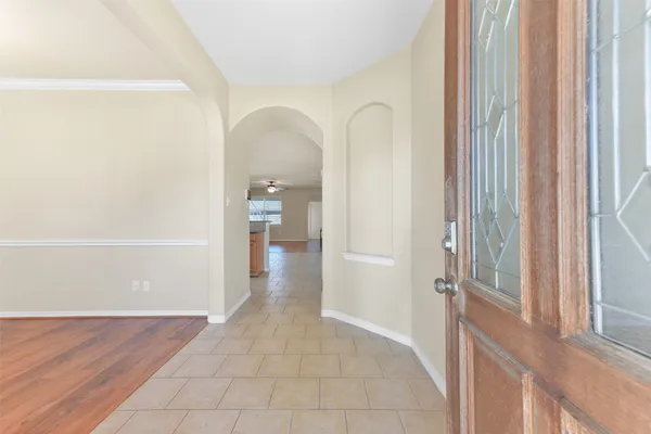 $2,500 | 1903 Highland Point Court, Pearland, TX 77581