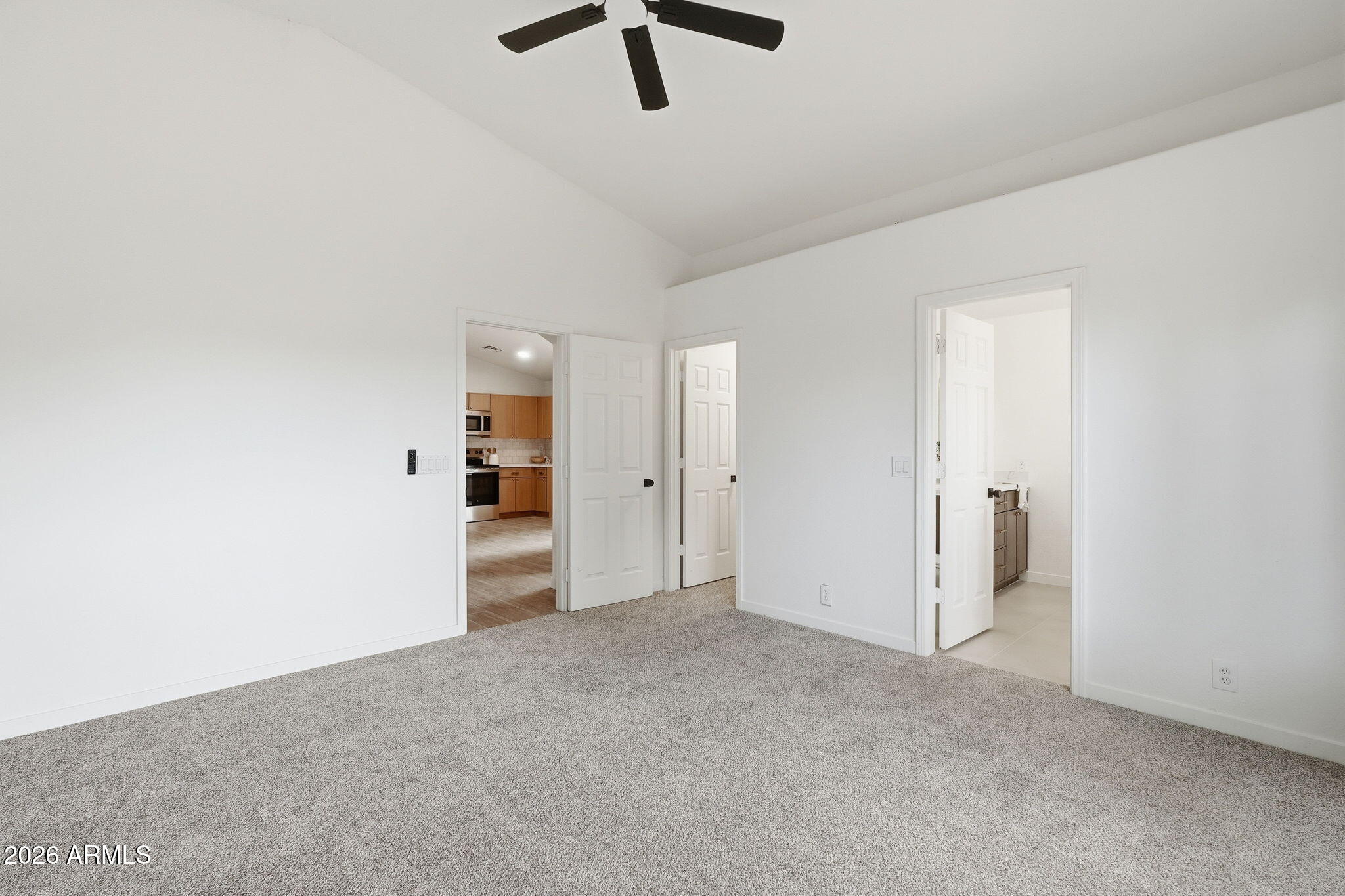 6126 East Roland Street Mesa, AZ 85215 - Photo 17 of 35 Primary Suite